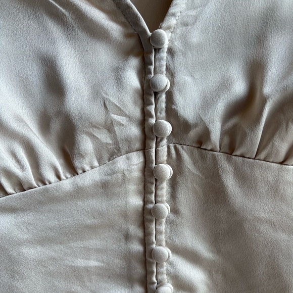 Abercrombie & Fitch Cream V-Neck Blouse - Picture 2 of 5